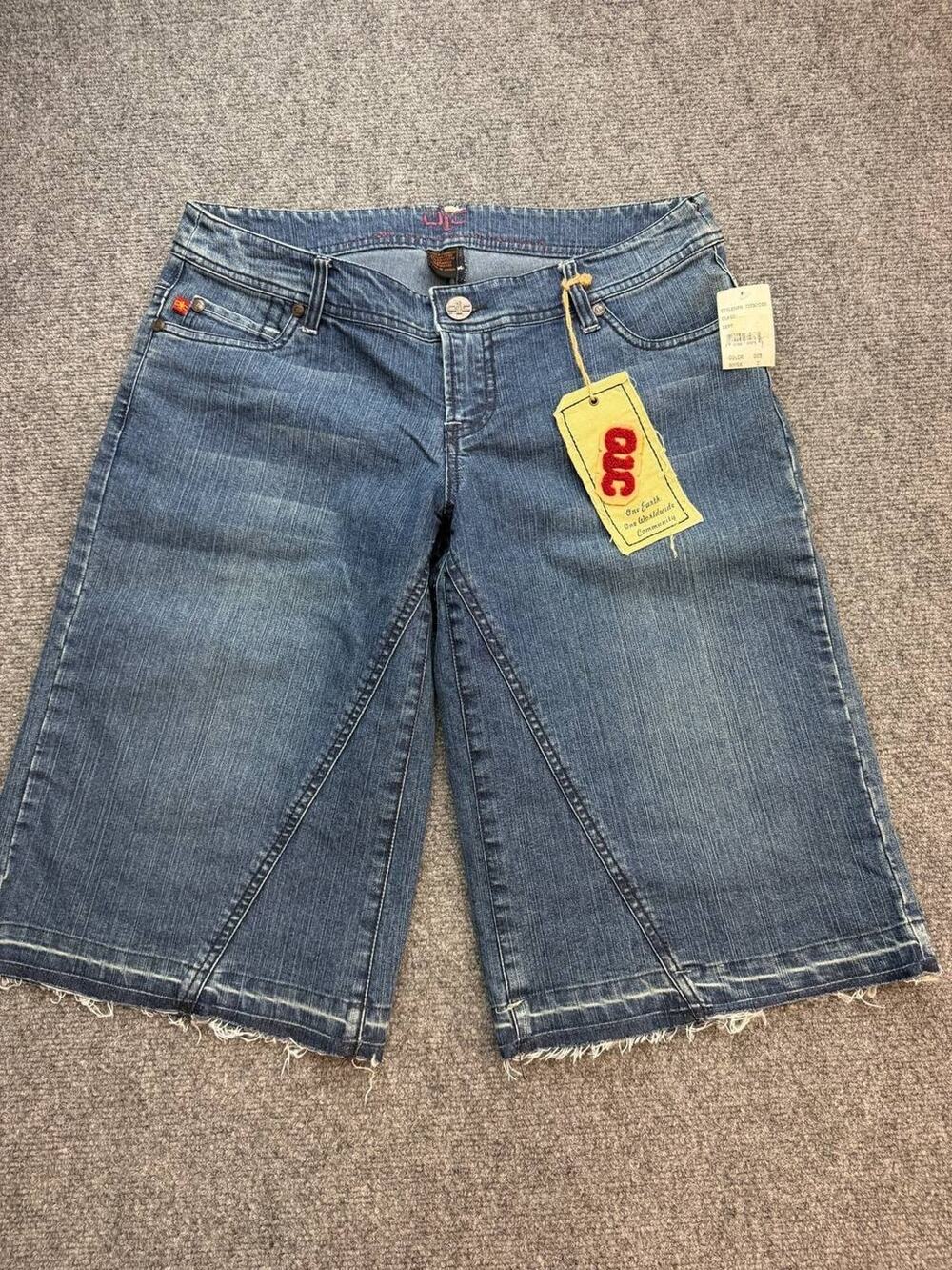 A.L.C. Womens Size 7 Denim Bermuda Shorts Wide Leg Stretch Raw Hem NWT